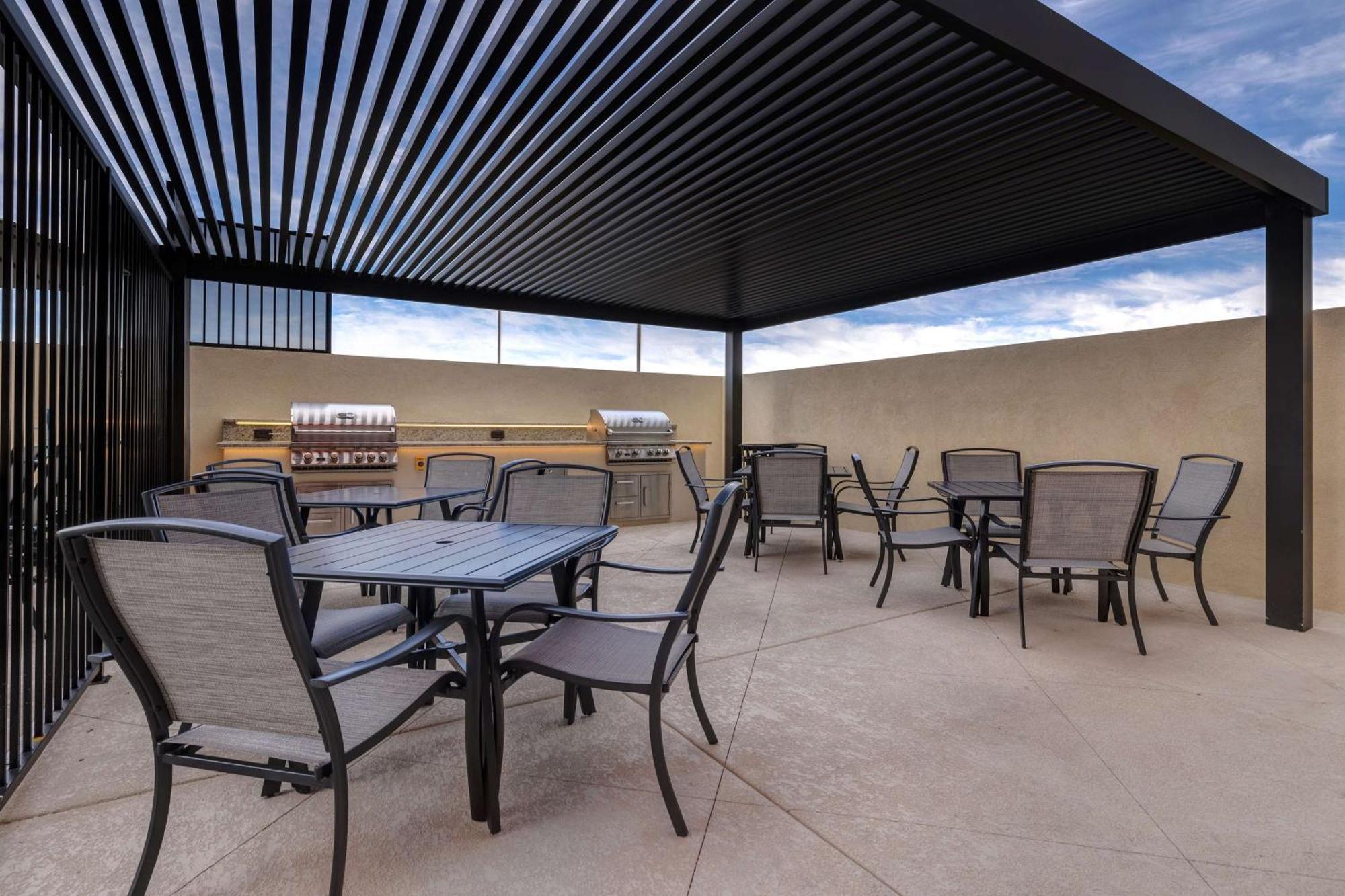 Home2 Suites By Hilton Las Vegas Southwest I-215 Curve エクステリア 写真